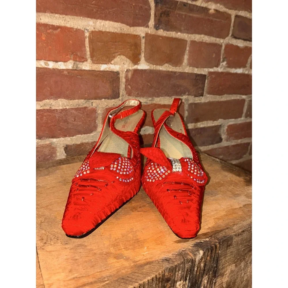 John Fashion‎ Red Rhinestone Pointed Toe Bow Slingback Heels Women's 9